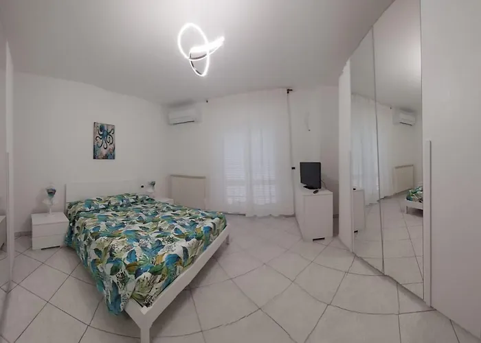 Mia Oda ve Kahvaltı